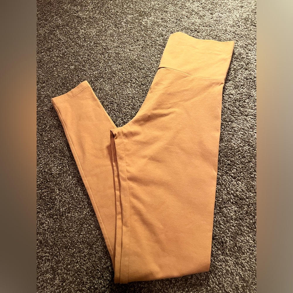 New With Tags Forever 21 Leggings Size Small